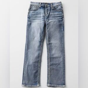 080. BKE Hudson Straight Stretch Jean
Color Timpas (light blue)